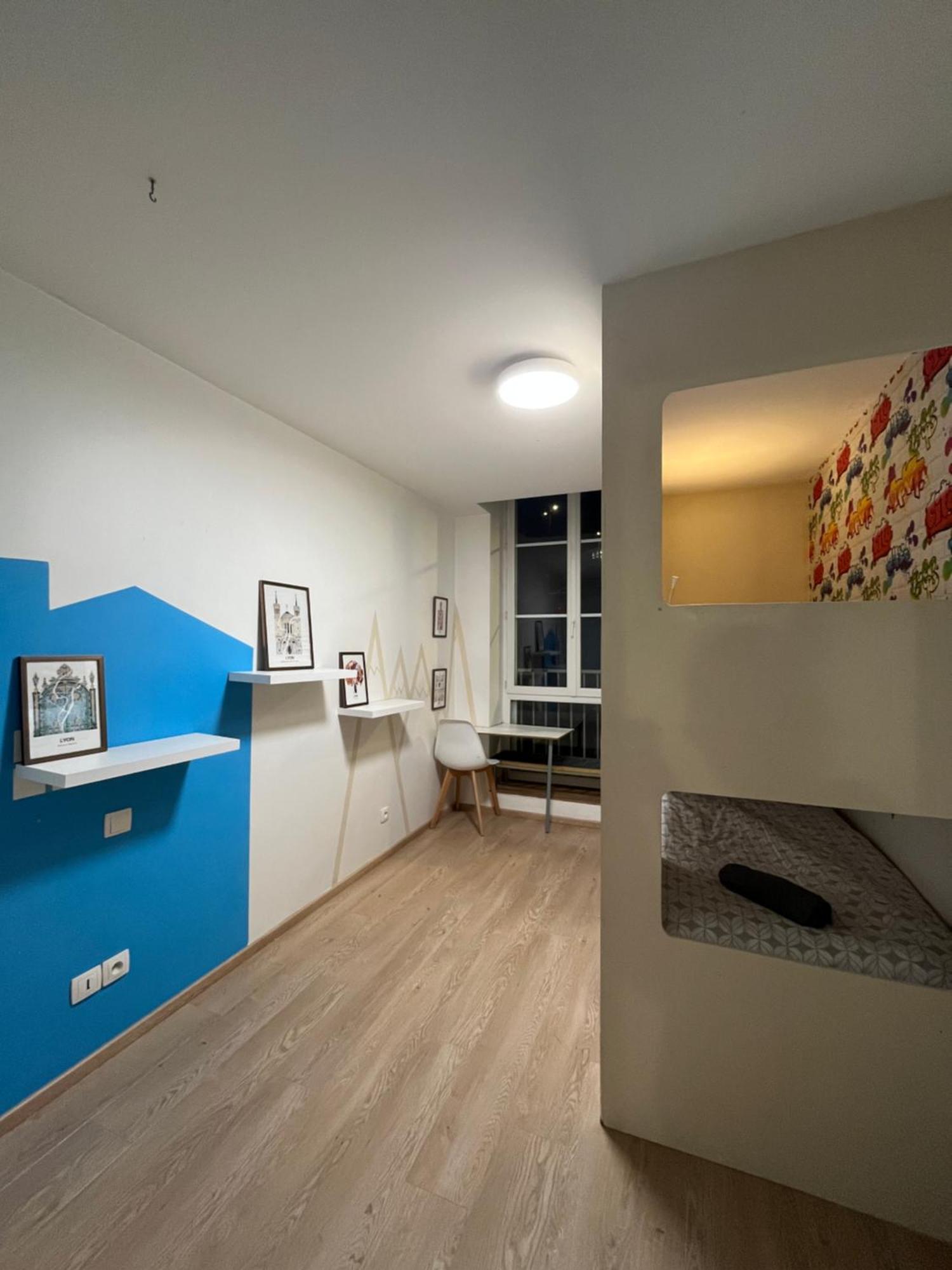 La Roue Libre 3 Chambres - 1Er Etage Au Centre Ville De L'Arbresle Eveux Eksteriør bilde