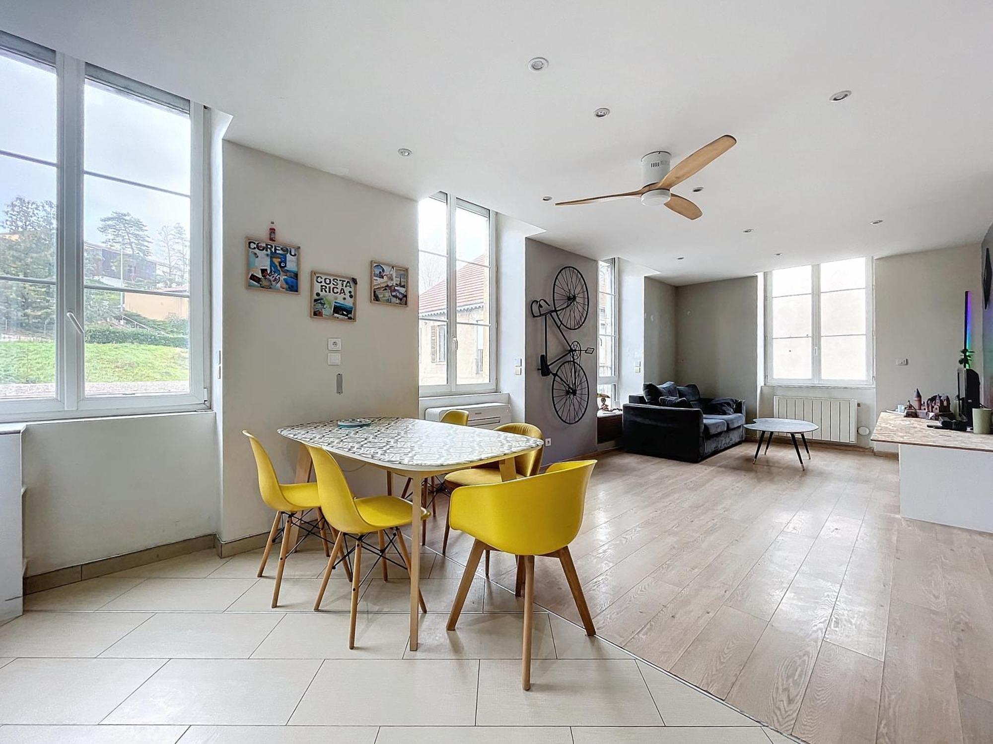 La Roue Libre 3 Chambres - 1Er Etage Au Centre Ville De L'Arbresle Eveux Eksteriør bilde